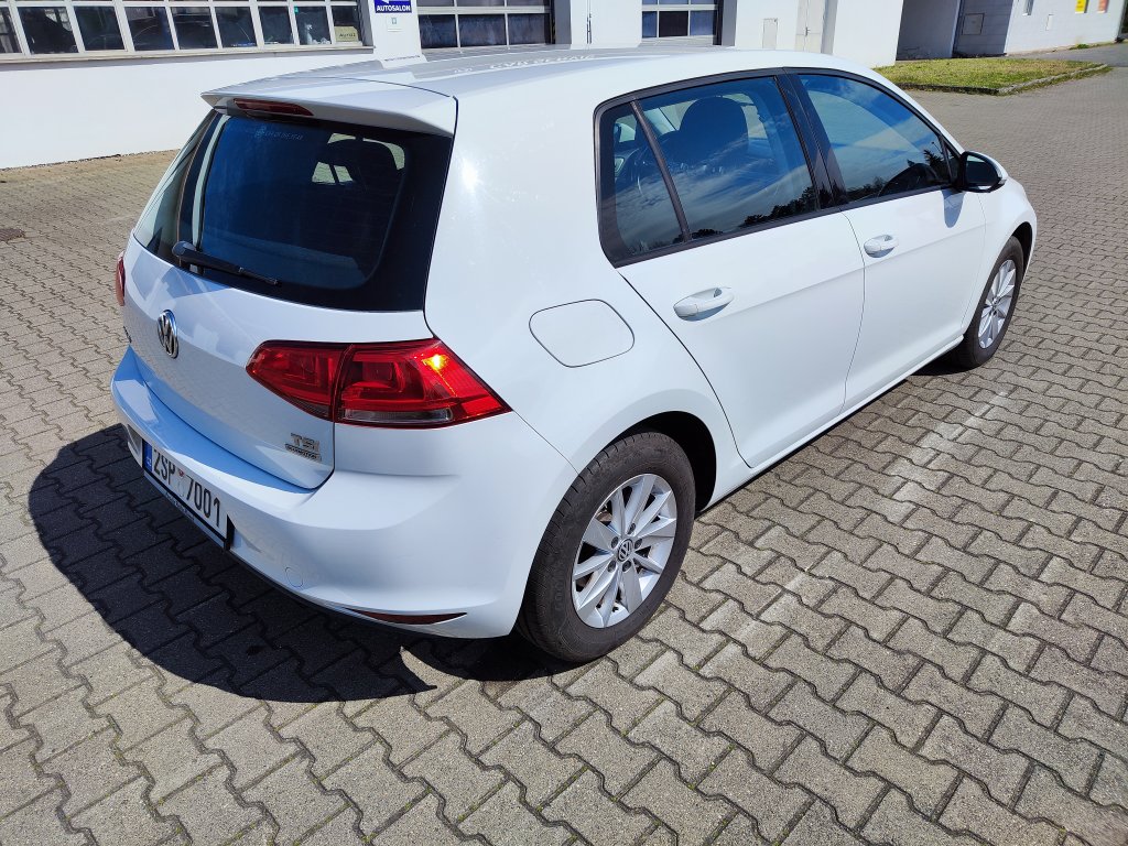 VW GOLF Comfortline 1.2 TSI 77 kW 6st.Manuál,ČR,1.Majitel,Pův.lak,2x kola