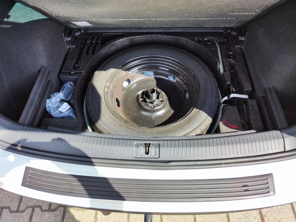 VW TIGUAN Maraton Edition 2.0 TDI 110 kW 4M 7DSG,ČR,DPH,Pův.lak,2xKola,TZ