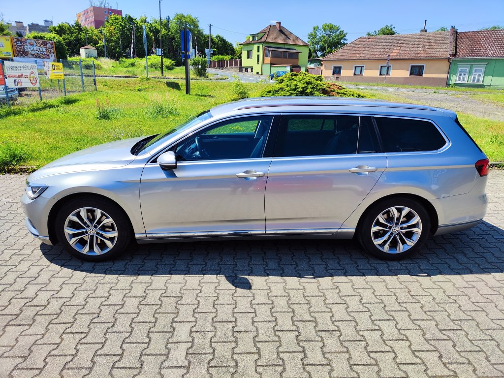 VW PASSAT VARIANT Highline 2.0 TDI 110 kW 6DSG,ČR,Full LED, 2x Kola