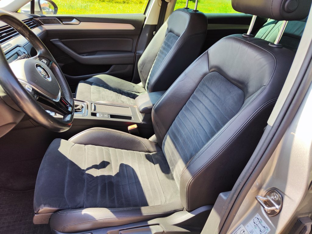 VW PASSAT VARIANT Highline 2.0 TDI 110 kW 6DSG,ČR,Full LED, 2x Kola