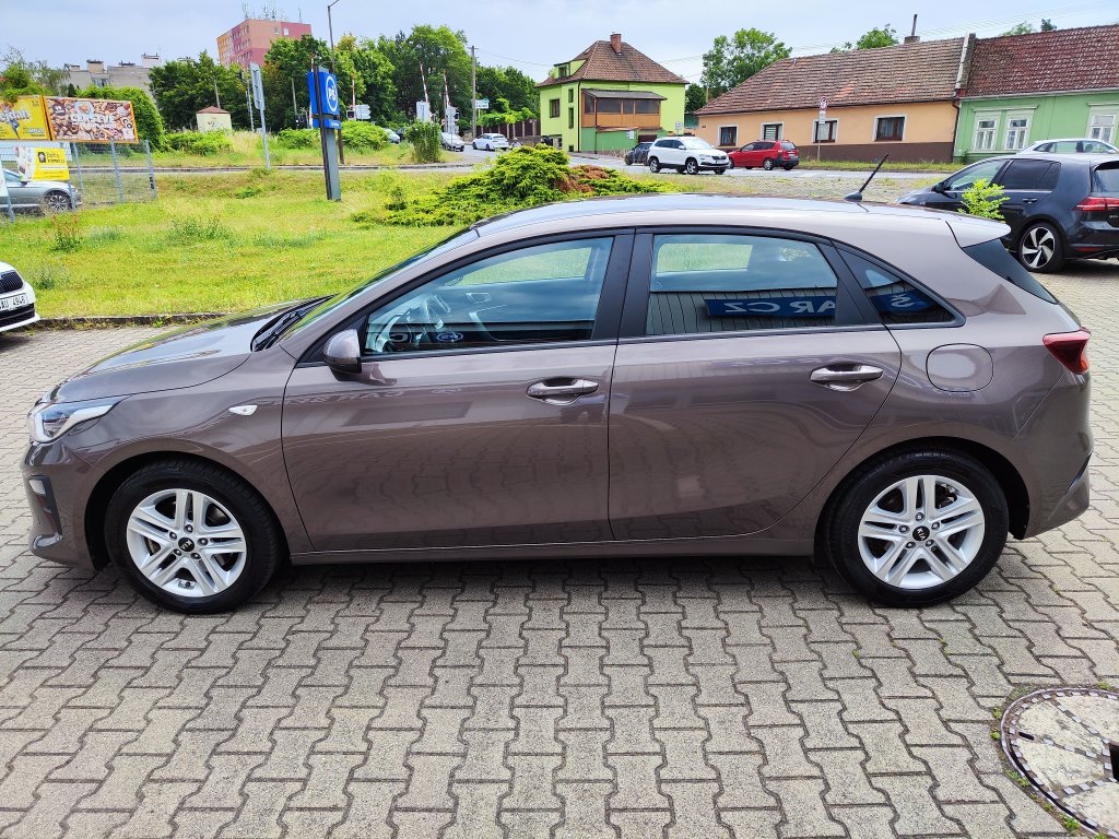 Kia Ceed 1.4 73 kW 6st.Manuál, ČR, Pův.lak, ZÁRUKA, 2x Kola