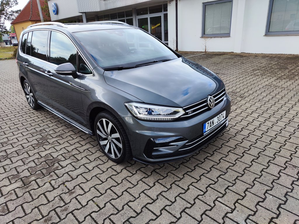 VW TOURAN R-Line HL 2.0 TDI 110 kW DSG,ČR,1.Maj., Pův.lak,DPH,TZ,2xPneu
