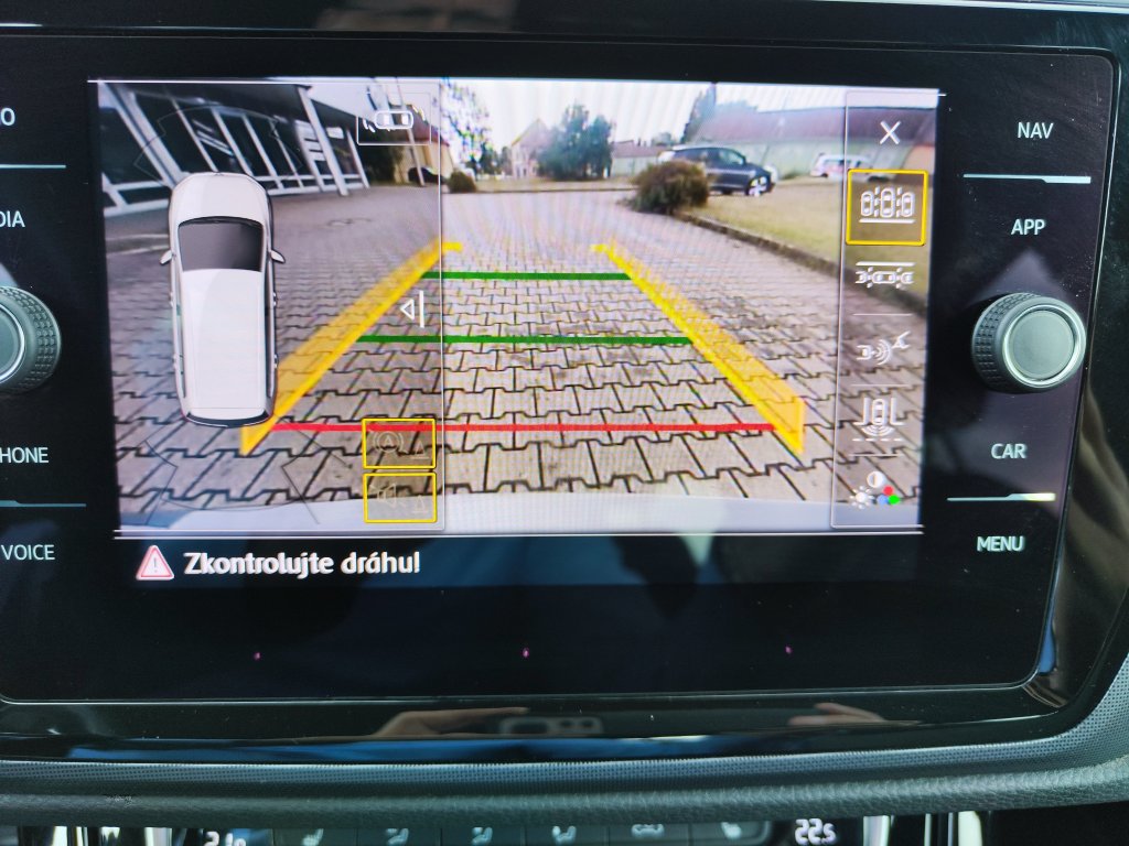 VW TOURAN R-Line HL 2.0 TDI 110 kW DSG,ČR,1.Maj., Pův.lak,DPH,TZ,2xPneu