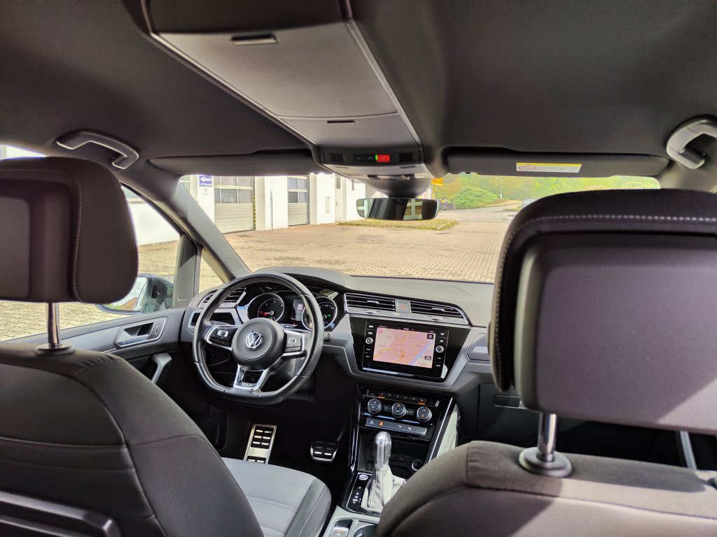 VW TOURAN R-Line HL 2.0 TDI 110 kW DSG,ČR,1.Maj., Pův.lak,DPH,TZ,2xPneu
