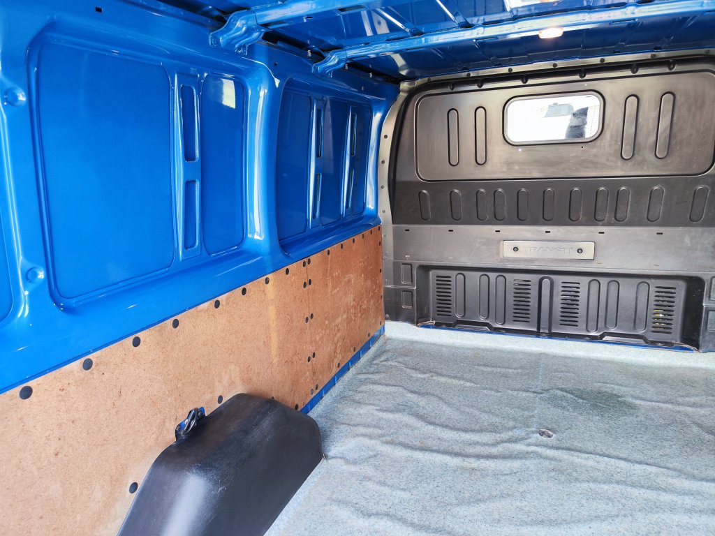 Ford TRANZIT Van(N1) 110 260S 3místa 2.2 TDCi 63 kW 5MT,ČR,jen 133 tkm!