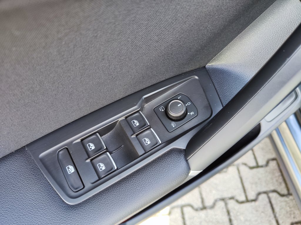 VW Tiguan ALLSPACE HL 2.0TDI 140kW 4M DSG,ČR,1.M.,Pův.lak!DPH,jen 52tkm!