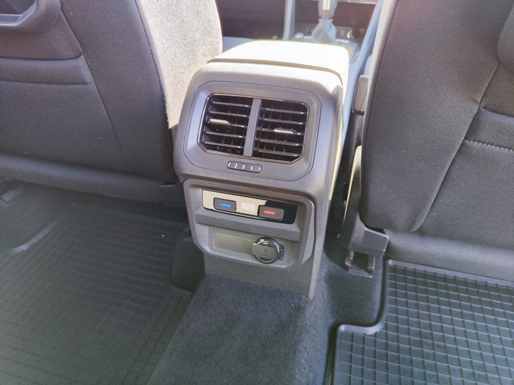 VW Tiguan ALLSPACE HL 2.0TDI 140kW 4M DSG,ČR,1.M.,Pův.lak!DPH,jen 52tkm!