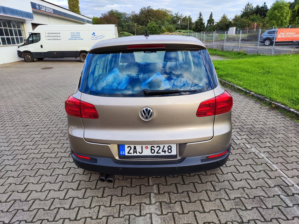 VW TIGUAN Trend 2.0 TDI 103 kW 6MT,ČR,Pův.lak,2xKola,Kamera,MirrorLink