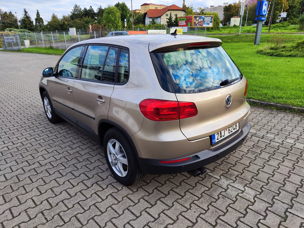 VW TIGUAN Trend 2.0 TDI 103 kW 6MT,ČR,Pův.lak,2xKola,Kamera,MirrorLink