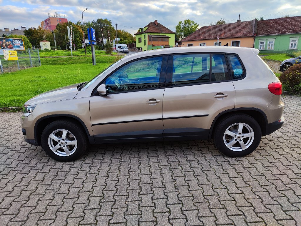 VW TIGUAN Trend 2.0 TDI 103 kW 6MT,ČR,Pův.lak,2xKola,Kamera,MirrorLink
