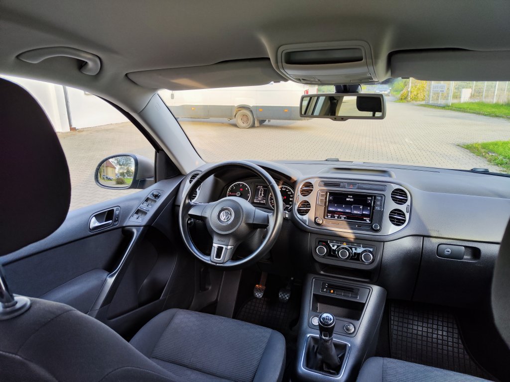 VW TIGUAN Trend 2.0 TDI 103 kW 6MT,ČR,Pův.lak,2xKola,Kamera,MirrorLink