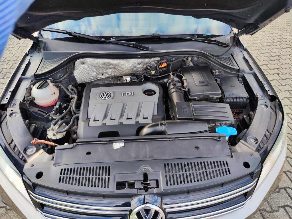 VW TIGUAN Trend 2.0 TDI 103 kW 6MT,ČR,Pův.lak,2xKola,Kamera,MirrorLink