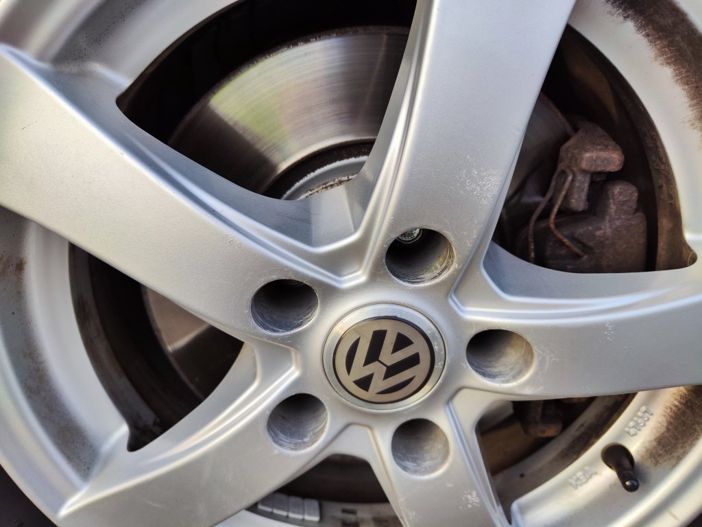 VW TIGUAN Trend 2.0 TDI 103 kW 6MT,ČR,Pův.lak,2xKola,Kamera,MirrorLink