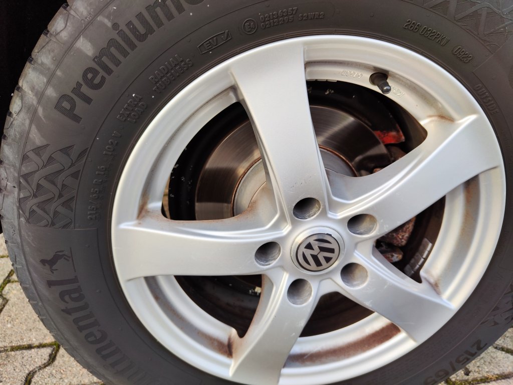VW TIGUAN Trend 2.0 TDI 103 kW 6MT,ČR,Pův.lak,2xKola,Kamera,MirrorLink