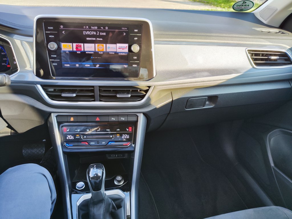 VW T-ROC Style 1.5 TSI 110 kW DSG, ČR,1.MAJITEL, Pův.lak, KAMERA