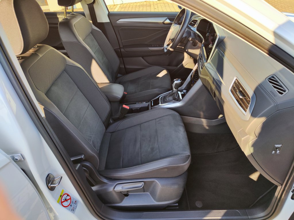 VW T-ROC Style 1.5 TSI 110 kW DSG, ČR,1.MAJITEL, Pův.lak, KAMERA