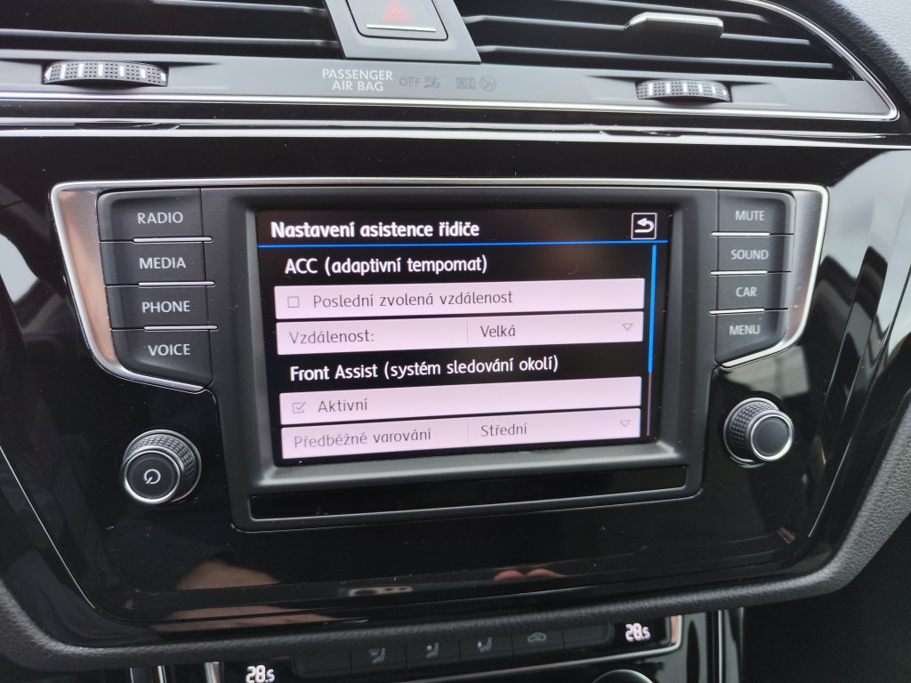 VW TOURAN HL 2.0 TDI 110 kW 6st.Manuál,ČR,TZ,KAMERA,2xKola