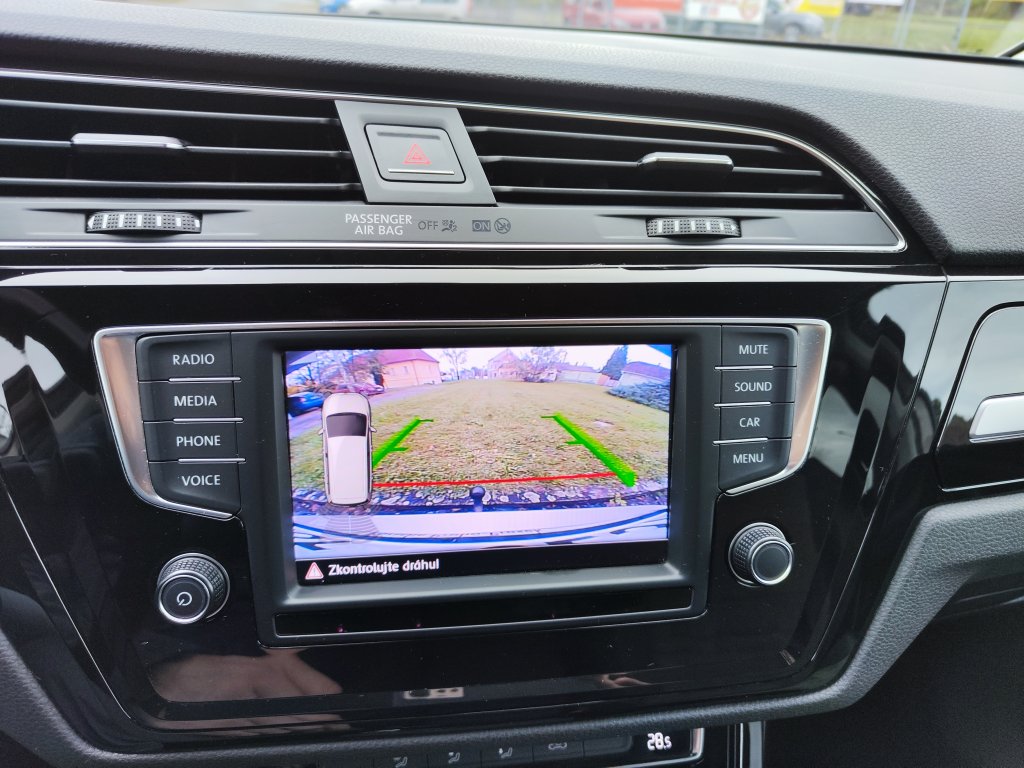 VW TOURAN HL 2.0 TDI 110 kW 6st.Manuál,ČR,TZ,KAMERA,2xKola