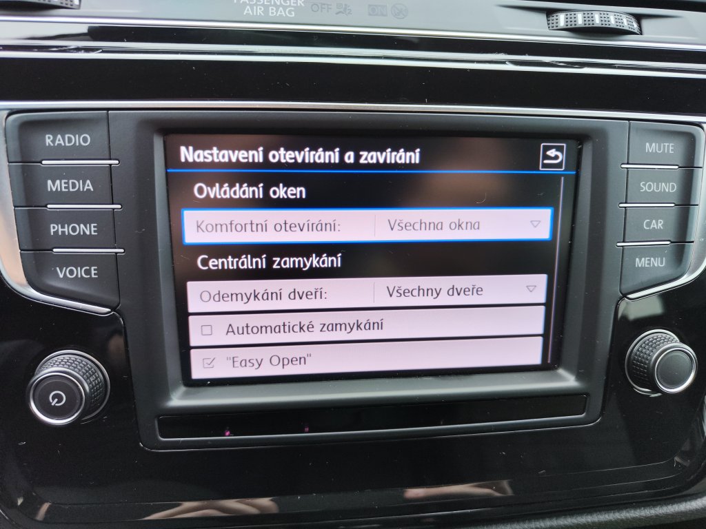 VW TOURAN HL 2.0 TDI 110 kW 6st.Manuál,ČR,TZ,KAMERA,2xKola
