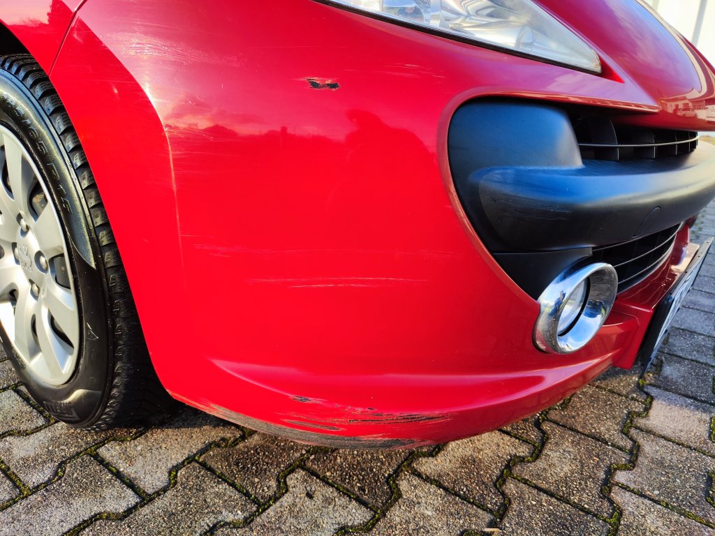 Peugeot 207 1.4 VTi 16V 70 kW 5st.Manuál, ČR, 1.MAJITEL, Pův.lak! 2x Kola