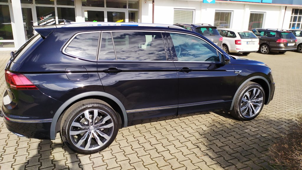 VW Tiguan ALLSPACE HL R-LINE 2.0 TDI 176kW 4M 7DSG,ČR,1.M.,DPH,2xKola