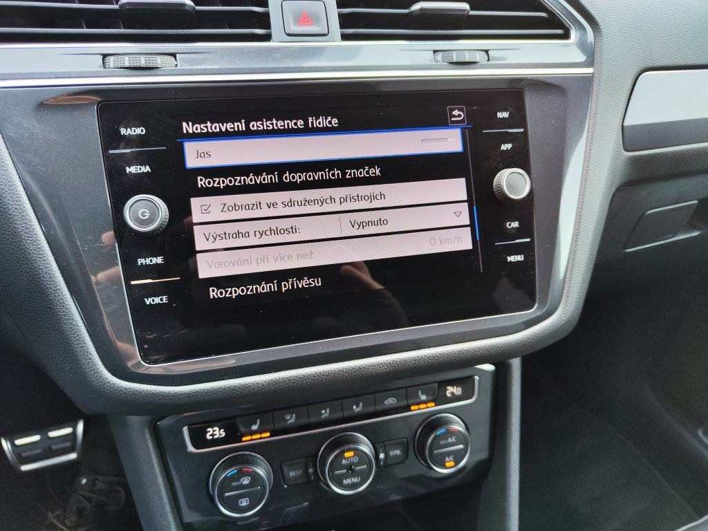 VW Tiguan ALLSPACE HL R-LINE 2.0 TDI 176kW 4M 7DSG,ČR,1.M.,DPH,2xKola