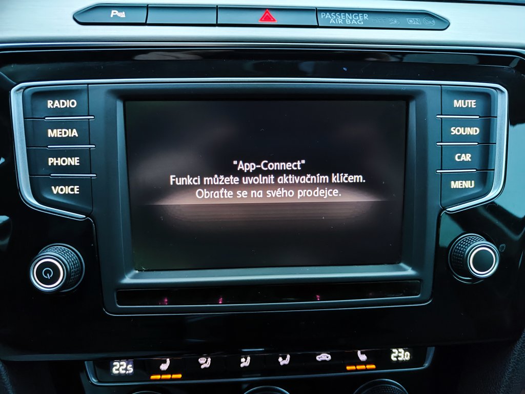 VW PASSAT VAR. HL 2.0 TDI 140kW 6DSG, ČR, 2.majitel, LED,