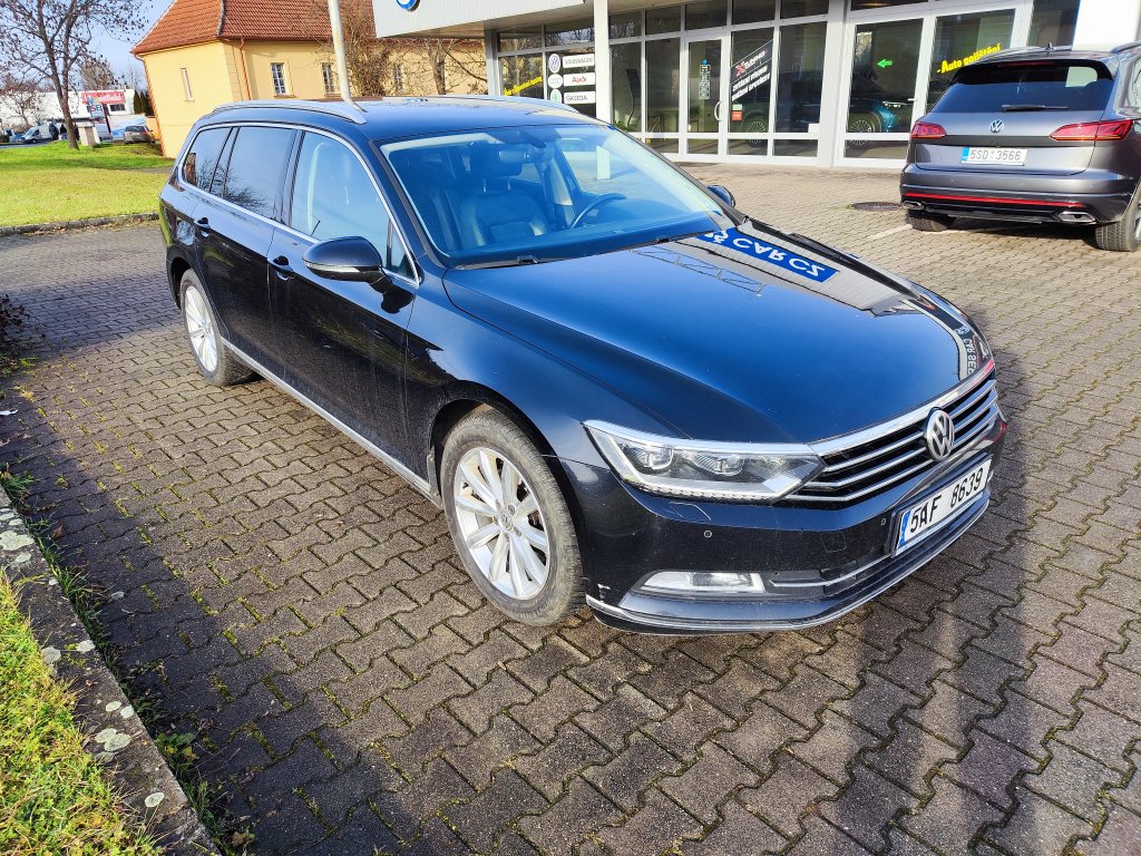 VW PASSAT VAR. HL 2.0 TDI 140kW 6DSG, ČR, 2.majitel, LED,