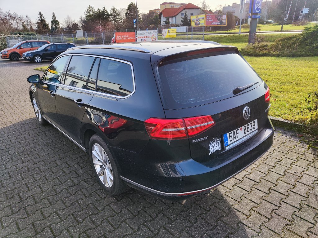 VW PASSAT VAR. HL 2.0 TDI 140kW 6DSG, ČR, 2.majitel, LED,