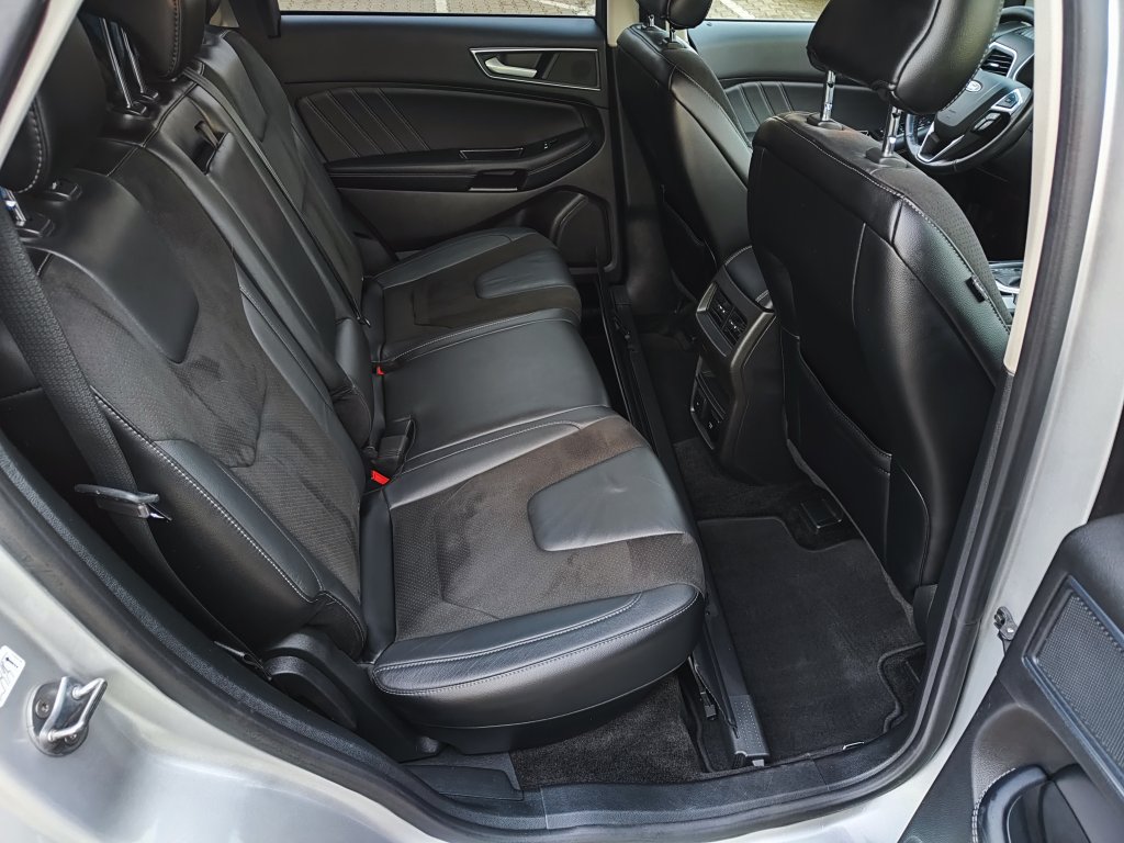 Ford EDGE ST-Line 2.0 TDCi 154 kW 4x4 6AT, ČR, 1.Majitel, DPH, TZ,2x Pneu