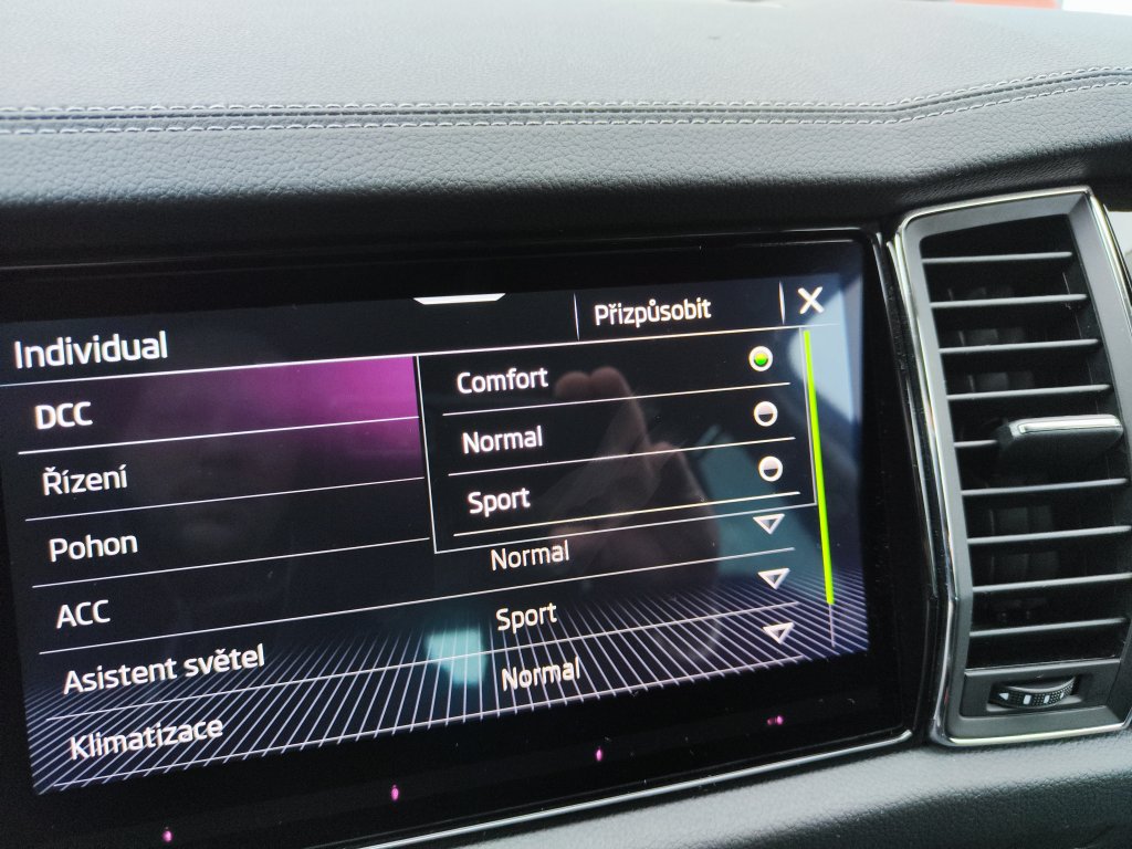 Škoda KODIAQ L&K 2.0TDI 147kW 4x4 7DSG,ČR,1.M.,DPH,Pův.lak,ZÁRUKA !