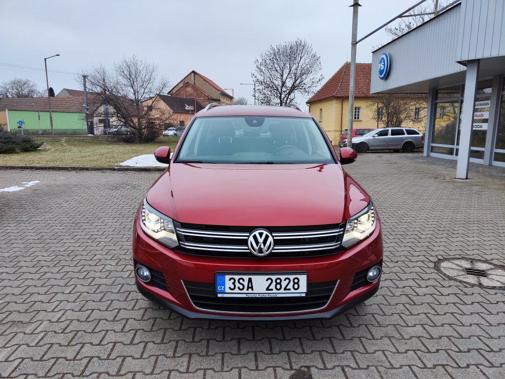 VW TIGUAN Sport&Style 2.0TDI 103 kW 4M 7DSG,ČR,1.MAJ.,jen 44tkm! 2xKola,