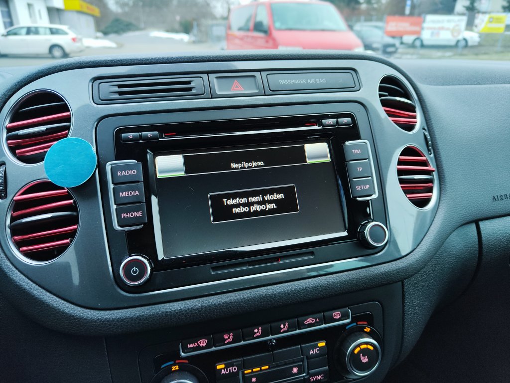 VW TIGUAN Sport&Style 2.0TDI 103 kW 4M 7DSG,ČR,1.MAJ.,jen 44tkm! 2xKola,