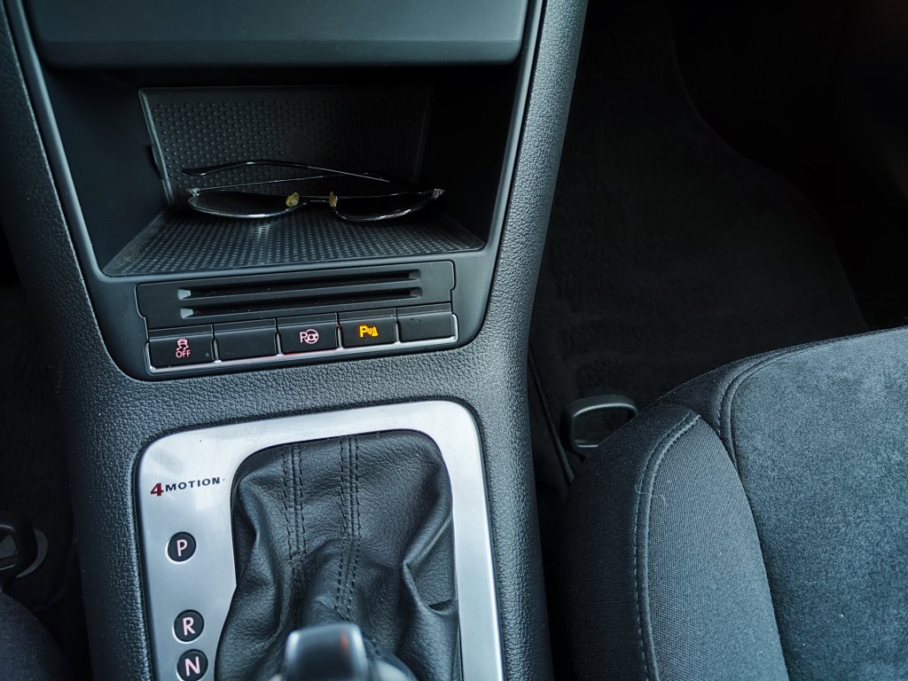 VW TIGUAN Sport&Style 2.0TDI 103 kW 4M 7DSG,ČR,1.MAJ.,jen 44tkm! 2xKola,