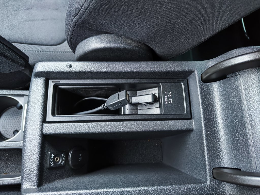 VW TIGUAN Sport&Style 2.0TDI 103 kW 4M 7DSG,ČR,1.MAJ.,jen 44tkm! 2xKola,