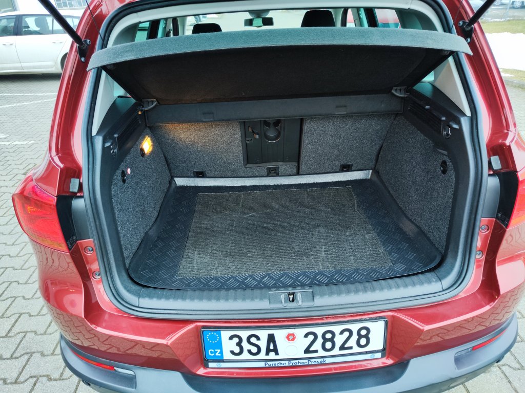 VW TIGUAN Sport&Style 2.0TDI 103 kW 4M 7DSG,ČR,1.MAJ.,jen 44tkm! 2xKola,