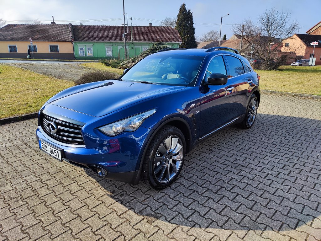 Nissan INFINITI QX70S S-Design(Premium) AWD 7AT, ČR,DPH, 2x 21" Kola