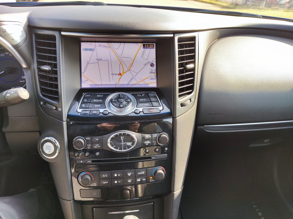 Nissan INFINITI QX70S S-Design(Premium) AWD 7AT, ČR,DPH, 2x 21" Kola