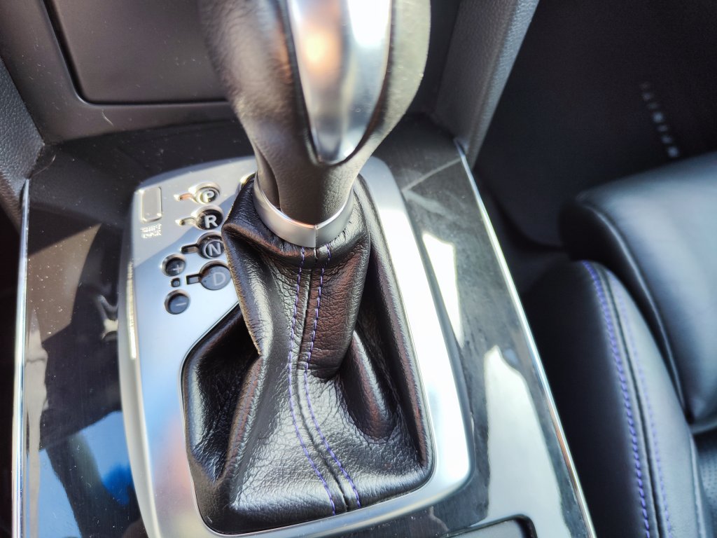 Nissan INFINITI QX70S S-Design(Premium) AWD 7AT, ČR,DPH, 2x 21" Kola