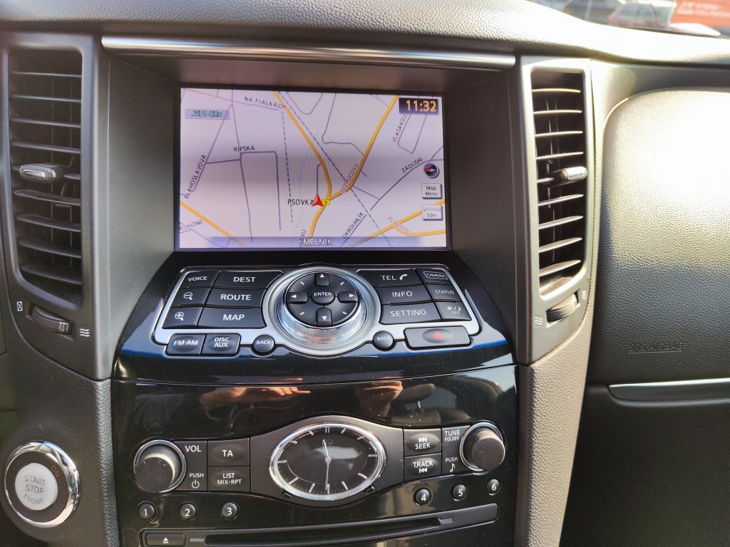 Nissan INFINITI QX70S S-Design(Premium) AWD 7AT, ČR,DPH, 2x 21" Kola