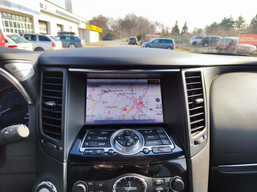 Nissan INFINITI QX70S S-Design(Premium) AWD 7AT, ČR,DPH, 2x 21" Kola