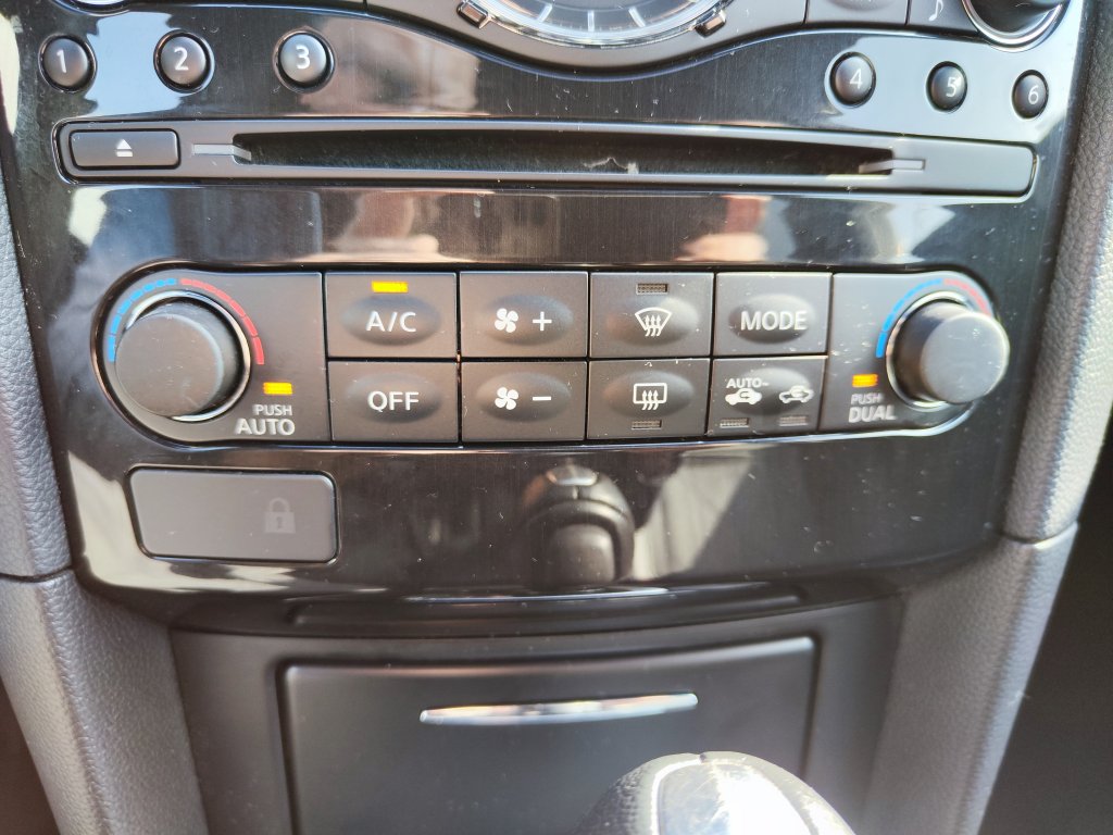 Nissan INFINITI QX70S S-Design(Premium) AWD 7AT, ČR,DPH, 2x 21" Kola