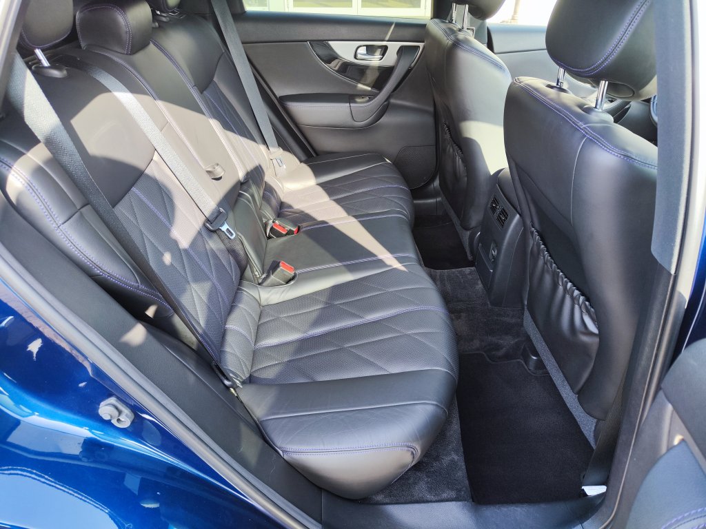 Nissan INFINITI QX70S S-Design(Premium) AWD 7AT, ČR,DPH, 2x 21" Kola