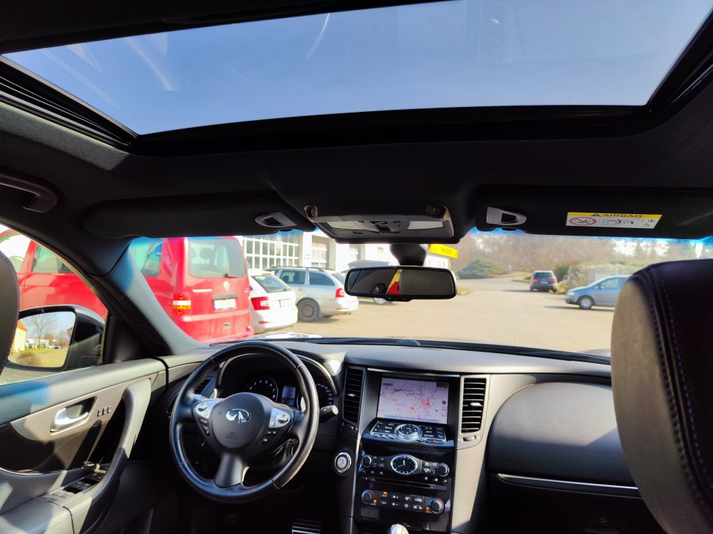 Nissan INFINITI QX70S S-Design(Premium) AWD 7AT, ČR,DPH, 2x 21" Kola