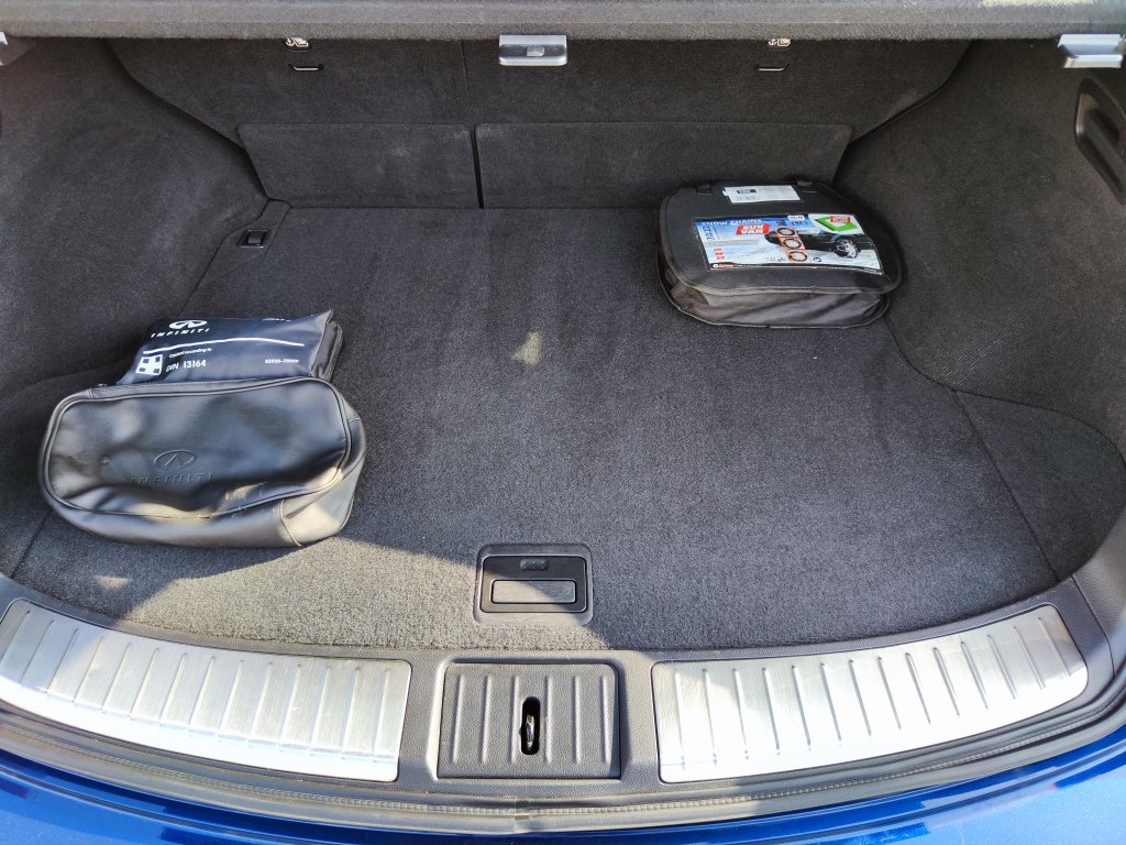 Nissan INFINITI QX70S S-Design(Premium) AWD 7AT, ČR,DPH, 2x 21" Kola