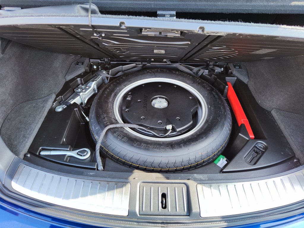 Nissan INFINITI QX70S S-Design(Premium) AWD 7AT, ČR,DPH, 2x 21" Kola