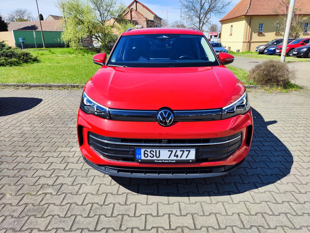 VW TIGUAN, ČR,1.M.,DPH,Pův.lak,ZÁRUKA,NT,Ventilace/Masáže sedadel,2x Kola