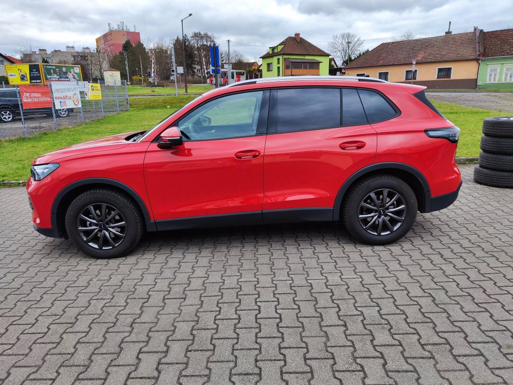 VW TIGUAN, ČR,1.M.,DPH,Pův.lak,ZÁRUKA,NT,Ventilace/Masáže sedadel,2x Kola