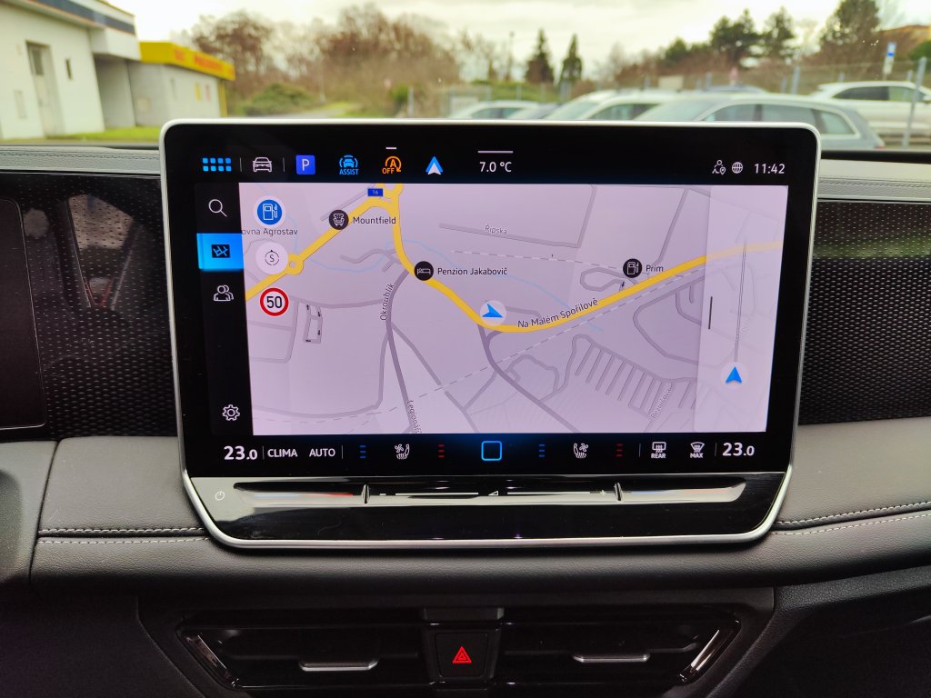 VW TIGUAN, ČR,1.M.,DPH,Pův.lak,ZÁRUKA,NT,Ventilace/Masáže sedadel,2x Kola