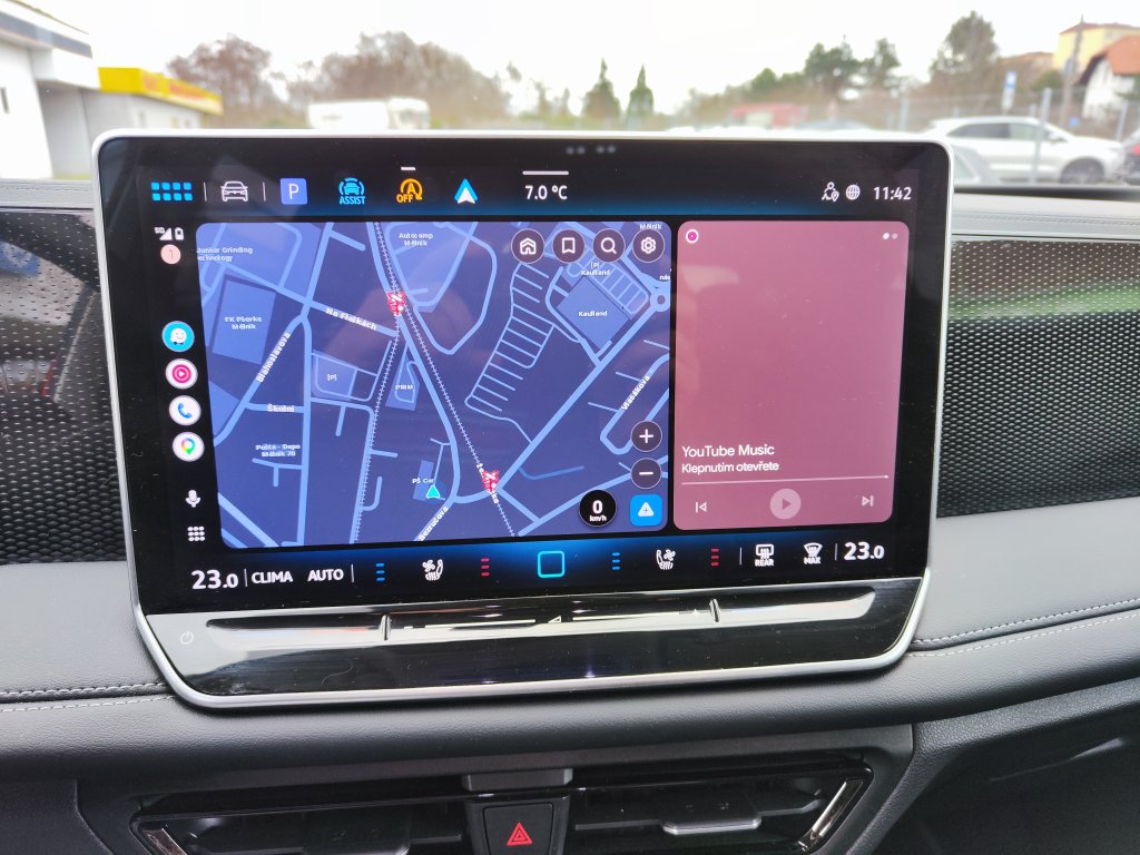 VW TIGUAN, ČR,1.M.,DPH,Pův.lak,ZÁRUKA,NT,Ventilace/Masáže sedadel,2x Kola